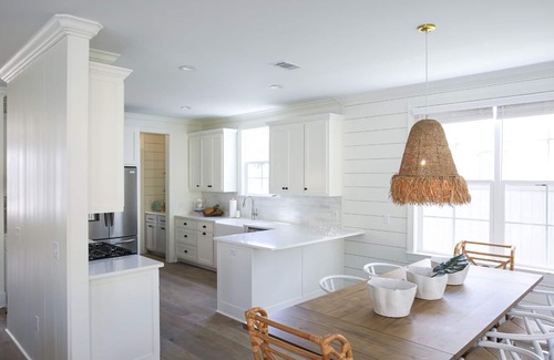 Saint Simons Island House | NEW, Private Pool, FREE Golf Carts, Blocks from Beach, 5-bedrooms, FREE Bikes