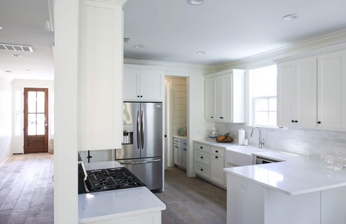 Saint Simons Island House | NEW, Private Pool, FREE Golf Carts, Blocks from Beach, 5-bedrooms, FREE Bikes
