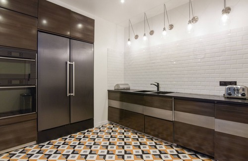 Saint Blaise Apartment | New! Private Pool Paradise: Modern 4BR/2BA Oasis in Paris.