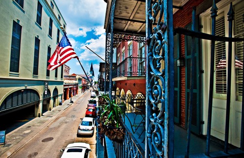 French Quarter Condo | NEW PROPERTY! 2 SEPARATE BEDROOM - 2 KING BED UNIT! GREAT LOCATION!