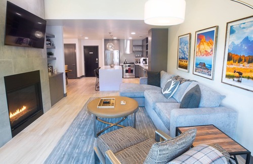 Jackson Condo | New Quarter of the Square