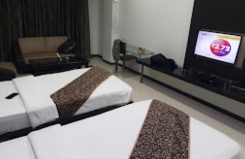 Jalgaon Hotel | New Regal Palace Jalgaon