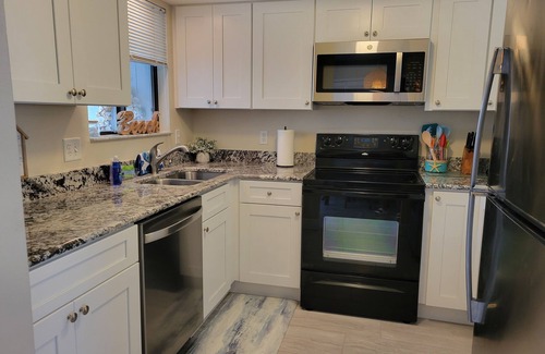 New Smyrna Beach Villa | New Remodel Tropical 2BR Villa ☆Sea Woods Development ☆ Across street from beach