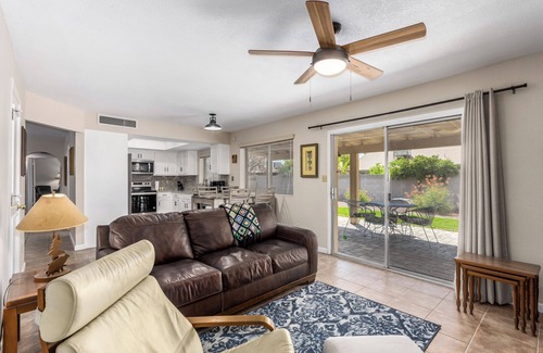 Dobson Ranch House | NEW! Remodeled & Fresh - Community Amenities Included! 30-Night Min Stay