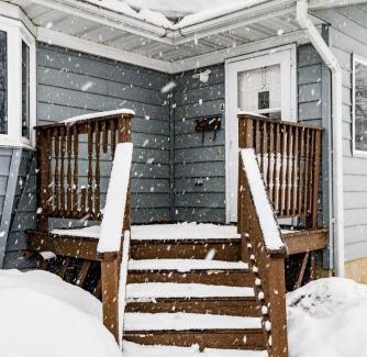Fargo House | NEW Remodeled Townhome in Central Fargo