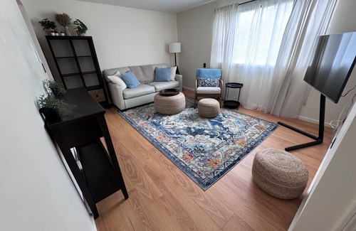 Concord Apartment | New Renovation cozy apartment with AC, WiFi
