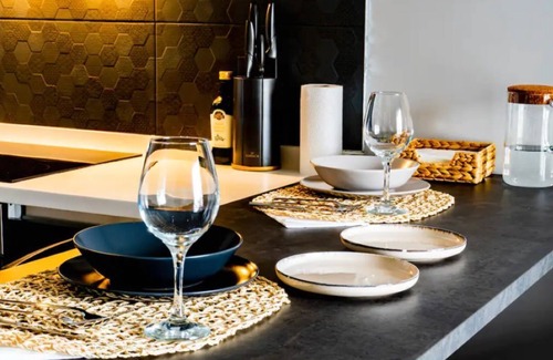 Kadikoy Condo | New residence, 5 minutes to kadikoy metro, metrobus