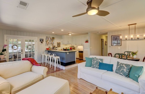 North Forest Beach House | NEW RESORT-STYLE POOL, CUTE HOUSE, 88 STEPS TO SAND!