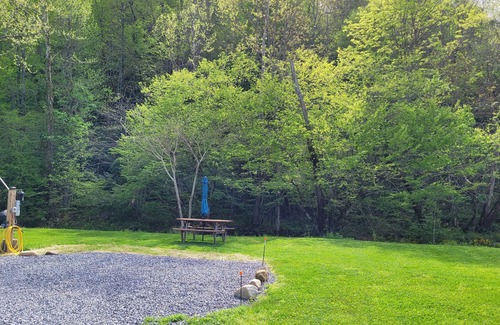 Del Rio RV Rental | NEW Rio Relaxing RV site!