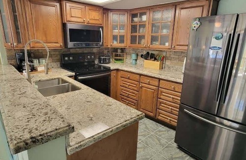 South Padre Island Condo | NEW! Saida Royale 9018 2-Bedroom Condo with Pool