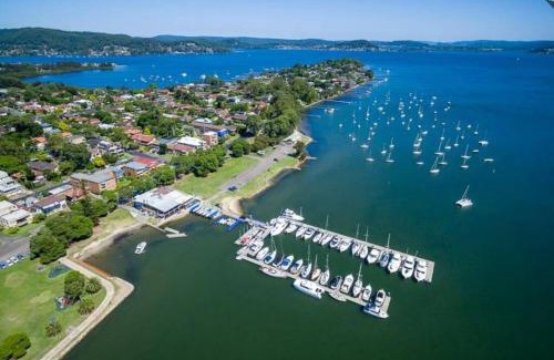 Point Frederick House | NEW Sailors Cove Pet Friendly