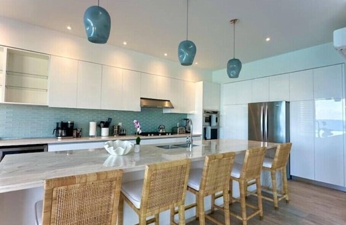 Cay Bay Villa | New SeaBreeze Luxury Villa Indigo Bay St Maartenn