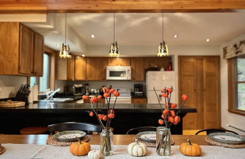 Wilmington Cabin | NEW! Serene, Hot Tub, Near Lake Placid & Whiteface, Arcade