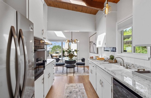 Half Moon Bay House | NEW! Serene Oceanview Escape with Expansive Deck