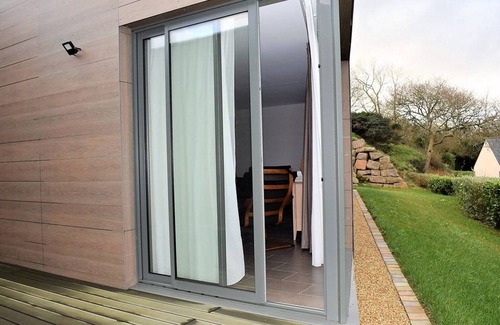 Tregastel House | New Single-Story House with WIFI, 3 Stars, Near Trégastel Beaches