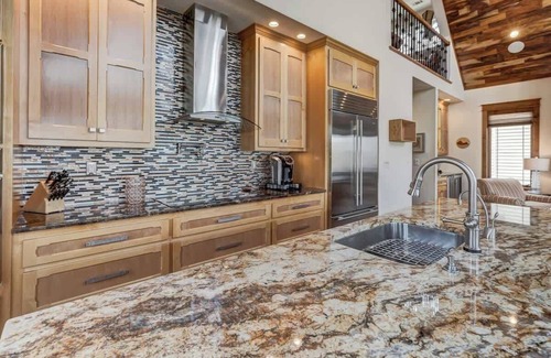Treeloft House | New! Ski-in/Ski-out | Hot Tub | Fire Pit | Spa