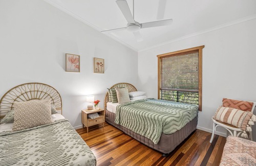 Noosaville Apartment | NEW | South Pacific Paradise | resort-style luxury | central location |