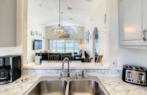 West Kissimmee Villa | NEW! Spacious 3BR Pool Home in Indian Creek, Close to Disney & Attractions