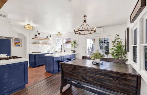 Avalon House | New! Spacious Detached Home | Perfect Location