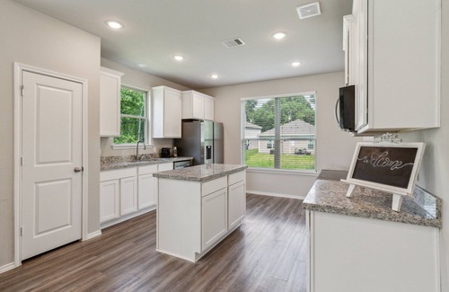 Montgomery House | NEW! Spacious Lake Conroe Retreat Family-Friendly