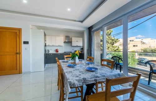 Qawra Apartment | New Spacious Apartment 3 Bdr 2 Bth Bugibba 1