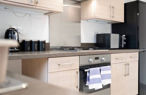 Bowburn House | New! Spacious Retreat for 10 Perfect for Families!