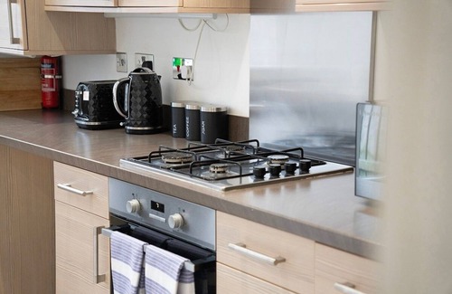Bowburn House | New! Spacious Retreat for 10 Perfect for Families!