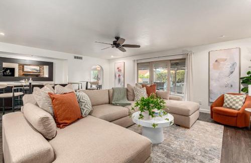 Paradise Valley Village House | NEW Spanish Wells Retreat Pool & Spa Billiards BBQ