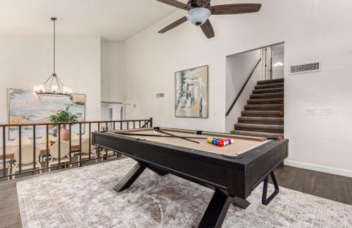 Paradise Valley Village House | NEW Spanish Wells Retreat Pool & Spa Billiards BBQ