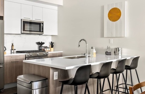 Highland Condo | New! Sprawling Floor Plan | Central LoHi | Peloton