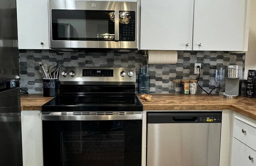 Pacific Beach Apartment | NEW Steps from Sand with Breathtaking Views @PB