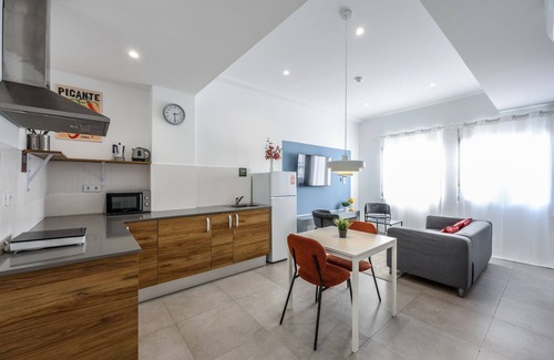 El Cabanyal Apartment | New studio 5 minutes walking to beach 1B