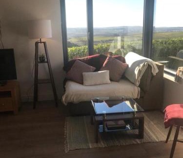 Doolin Apartment | New studio near Lahinch, Doolin & Cliffs of Moher