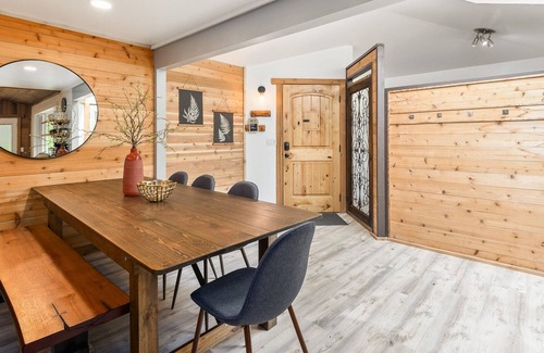 Index House | New! Stunning and unique remodeled riverfront home with hot tub and amazing view