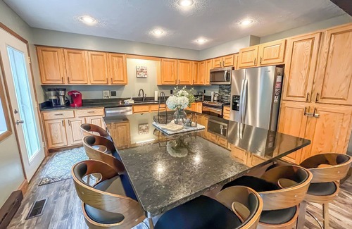 McHenry House | New: Stunning Lakefront Home with Free Kayaks, Toys + More