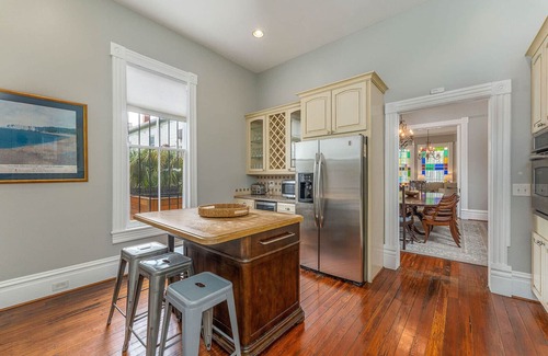 Historic Downtown Savannah House | NEW Stunning Victorian on Gaston w/Private Pool & Parking by Lucky Savannah