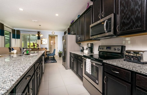 Four Corners Villa | NEW Stunning Villa! *Pool/Spa *Theater *Game Room *FREE Resort Access