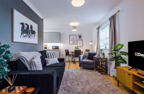 Crewe Apartment | NEW! Stylish 1-Bed Flat in Crewe by 53 Degrees Property - Ideal for Business & Professionals - Sleeps 3!