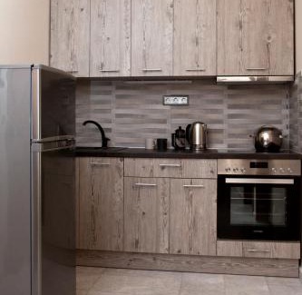 Thessaloniki Apartment | New Stylish and Cozy House near Metro Station