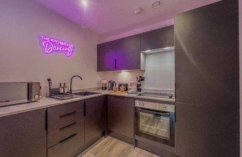 RopeWalks Apartment | New! Stylish, Modern and Central | Book Now!