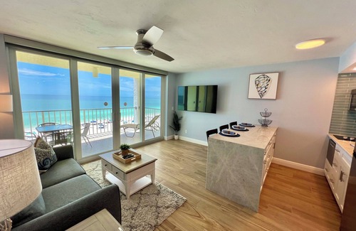 Marco Island Condo | 🏖️ NEW! Stylish Totally Remodeled Beachfront Apollo Condo 7th Floor ocean view