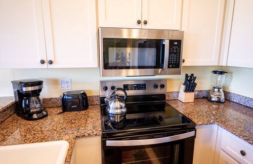 Kapalua Condo | 🏝️NEW Summer Special - Beautiful Kapalua Ocean and Golf Course View