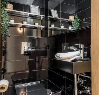 Tel Aviv Apartment | New Sunny 2BR By Bograshov Beach
