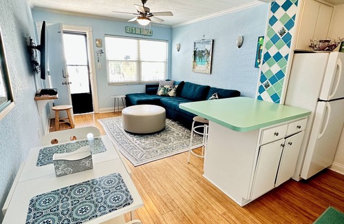 Sunset Beach Condo | NEW! Sunset Beach with Gulf Views, Heated Pool