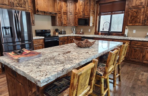 Irwin Cabin | New Swan Valley Cabin on Palisades Creek, Fishing, Hiking, Relaxation!
