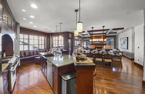 Empire Pass Condo | New! The 401! Luxury Ski-In/Ski-Out at Deer Valley w/Hot Tub-Fitness Center!