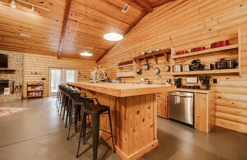 Amity House | NEW The Grand Bunk Cabin at Timber Lodge Ranch