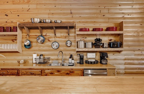 Amity House | NEW The Grand Bunk Cabin at Timber Lodge Ranch