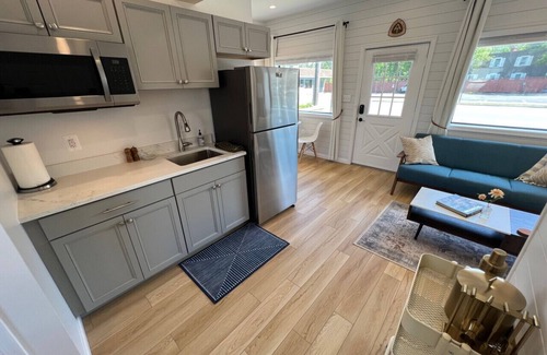 Front Royal Apartment | New - The Skyline Flat