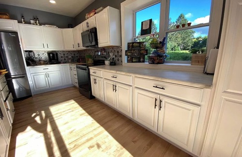 Crandon House | New Three Story Beach House on Beautiful Clear Lake!